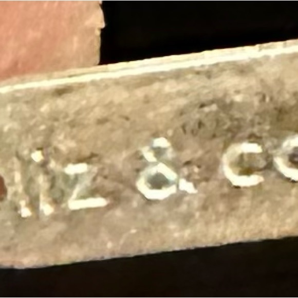 Silver toned chain - Picture 4 of 4